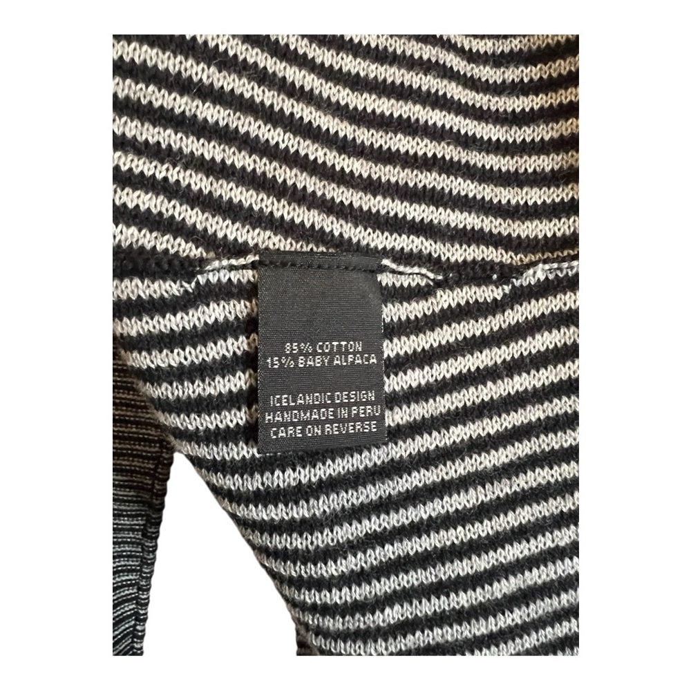 M x Matthildur Women's Icelandic Black and Grey Striped Sweater Size L/XL - Picture 6 of 6